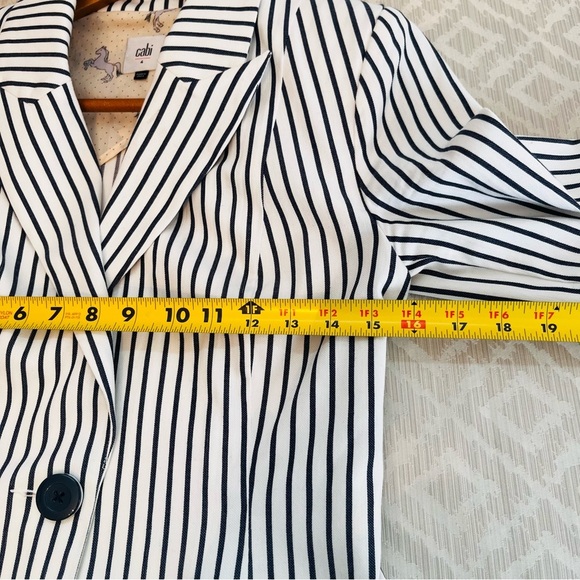 CAbi Women’s Ole Ticking Stripe Bell Jacket Blazer Navy White Size 4 - Picture 6 of 7